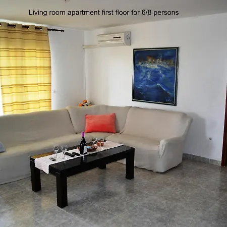 Guest house Mihael - 4 Persons Vodnjan